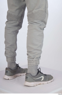 Turgen calf dressed grey sneakers grey trousers 0006.jpg
